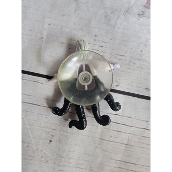 Little Mermaid Ursula Sea Witch Suction Cup Figure - Picture 4 of 5